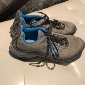 New Balance WR790OB ladies Size 7 sneaker